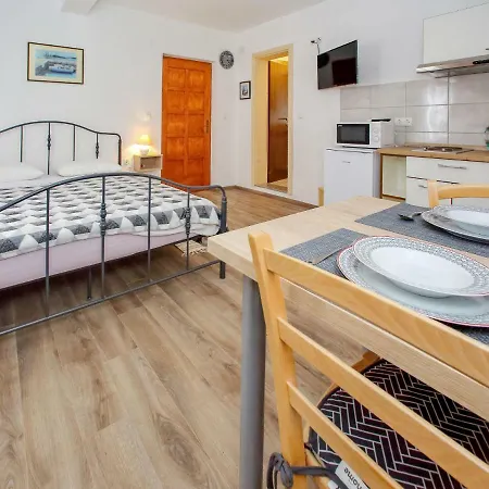 Budrak.3 Apartment *
